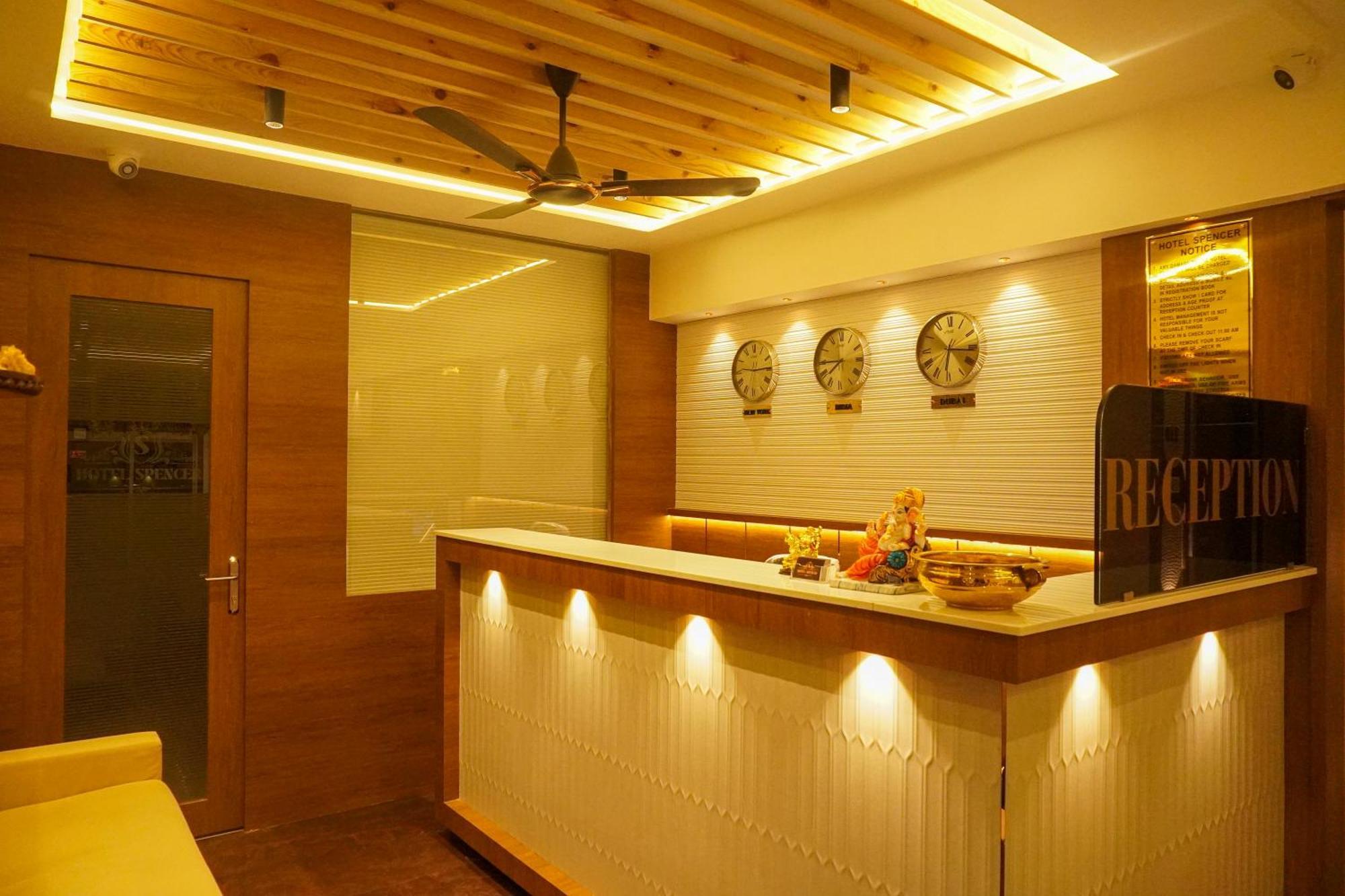 Hotel Spencer-Navi Mumbai Dış mekan fotoğraf