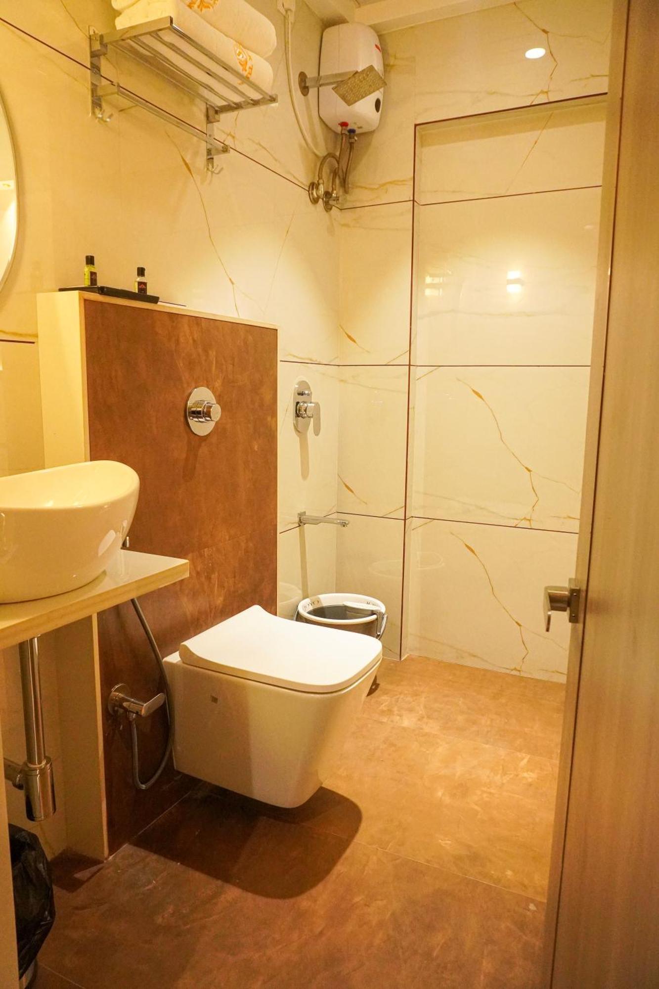 Hotel Spencer-Navi Mumbai Dış mekan fotoğraf