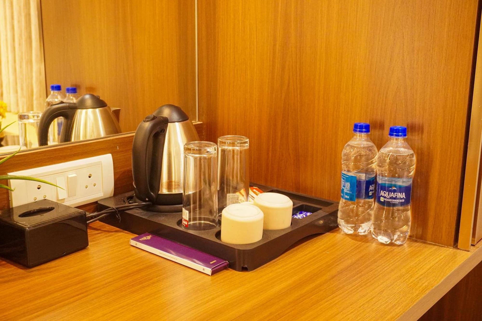 Hotel Spencer-Navi Mumbai Dış mekan fotoğraf